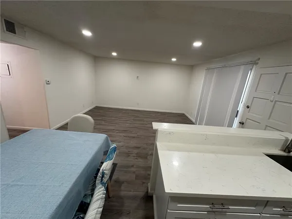 $3,300 | 12350 Del Amo Boulevard, Unit 2509, Lakewood, CA 90715