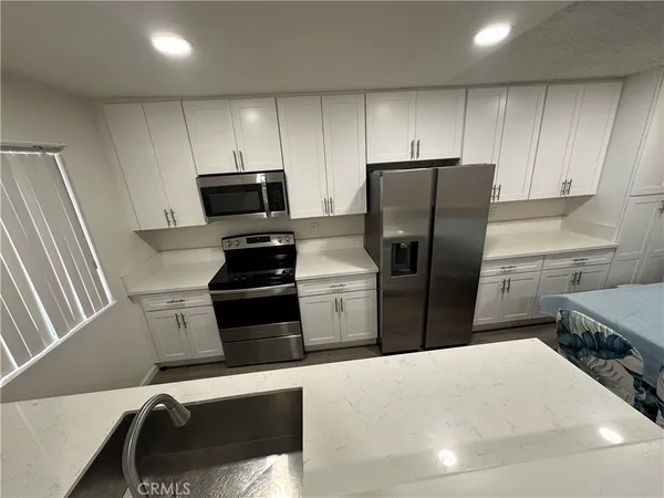 $3,300 | 12350 Del Amo Boulevard, Unit 2509, Lakewood, CA 90715