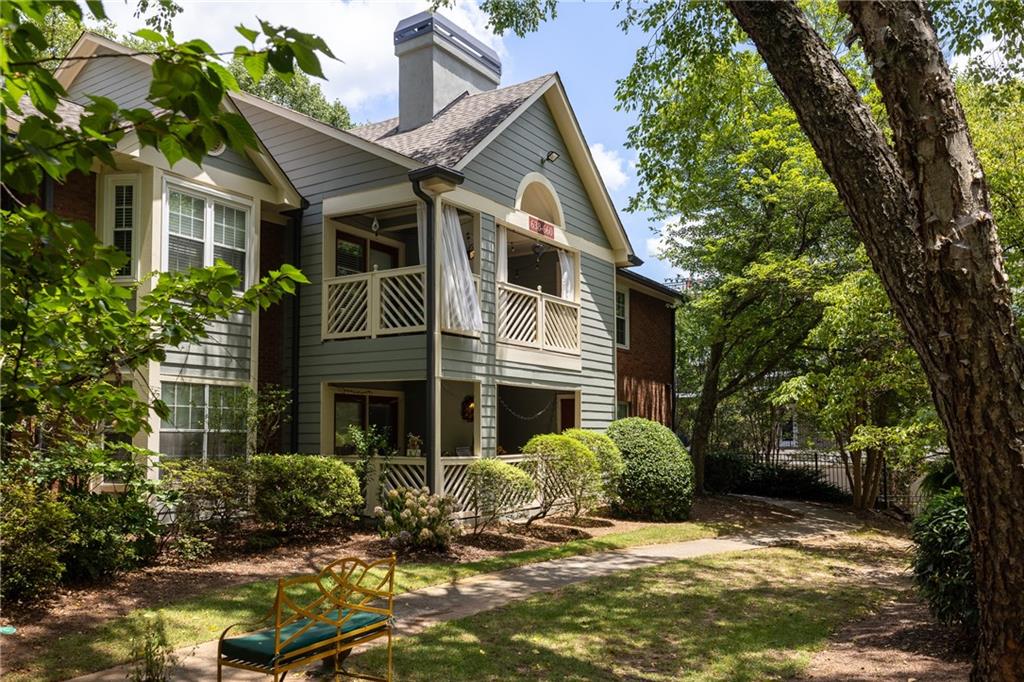 654 McGill Pl Northeast  