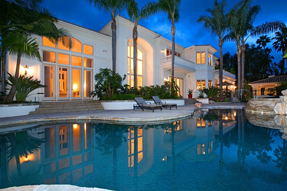 16596 Via Lago Azul Rancho Santa Fe, CA 92067 - Photo 5 of 25