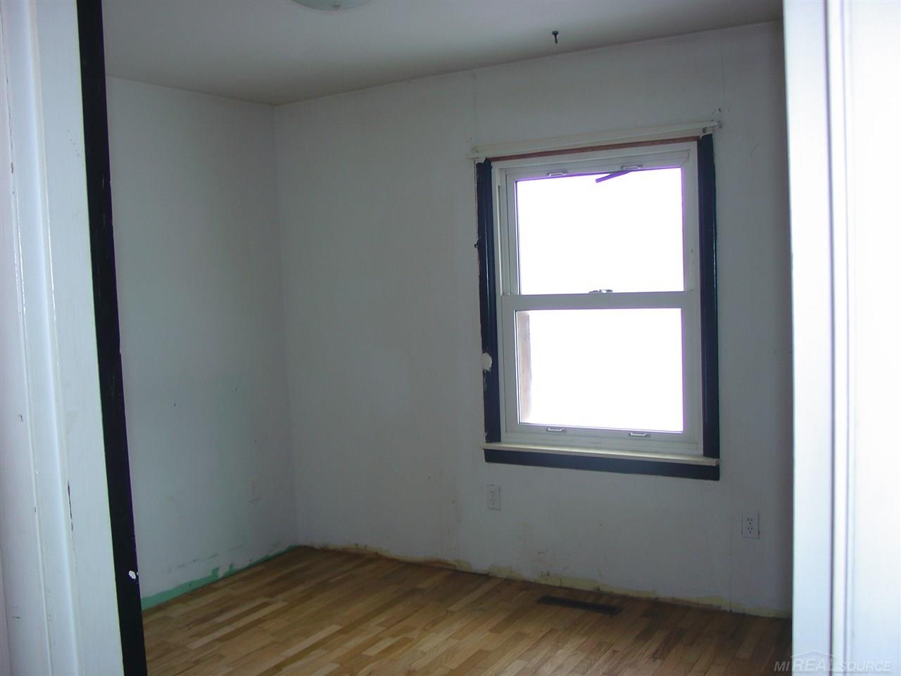 5967 Dryden Road Dryden, MI 48428 - Photo 13 of 40 Gallery Image 13