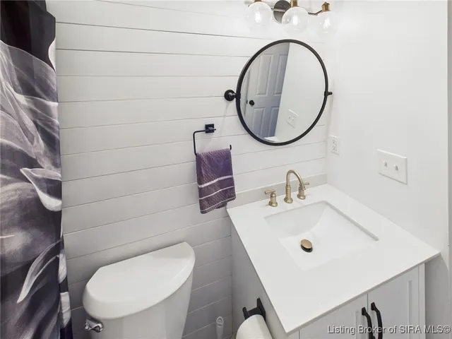 $252,900 | 21408 Daisy Hill Road, Borden, IN 47106