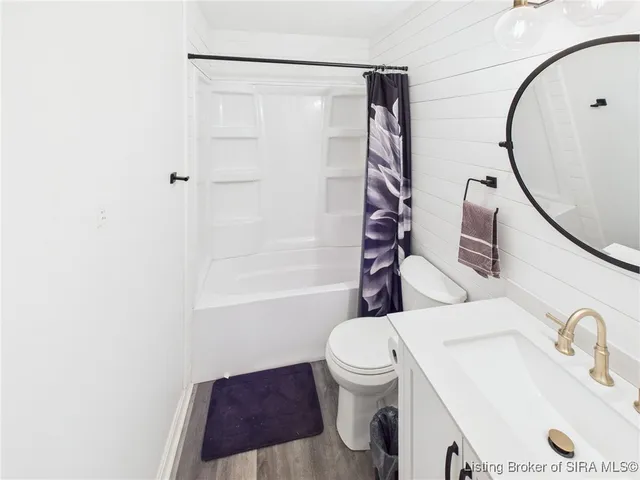 $252,900 | 21408 Daisy Hill Road, Borden, IN 47106