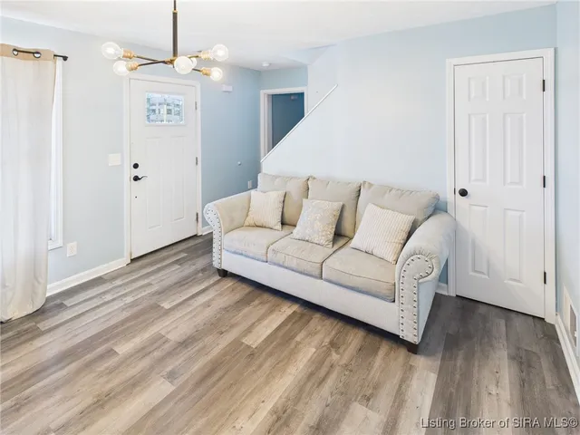 $252,900 | 21408 Daisy Hill Road, Borden, IN 47106