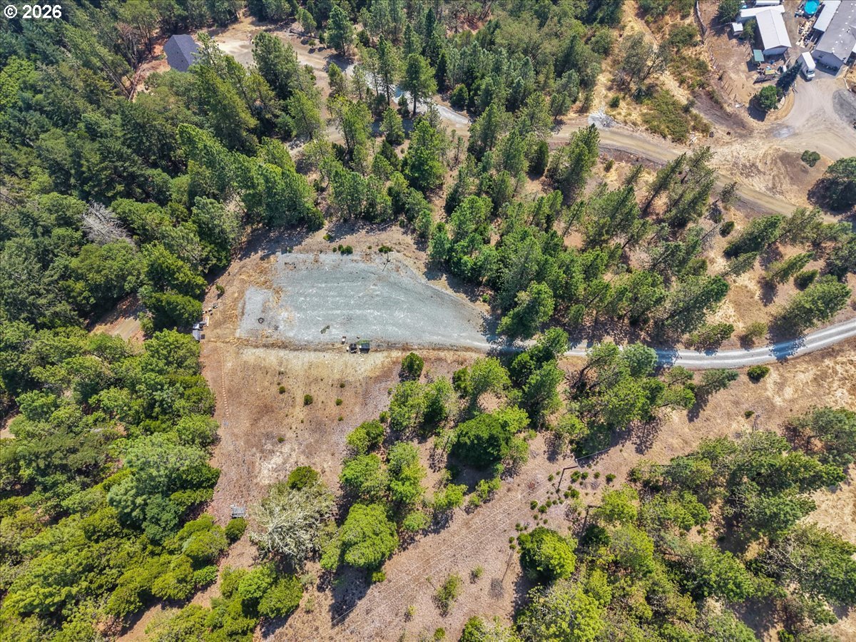 2133 Spring Brook Road Myrtle Creek, OR 97457 - Photo 1 of 10 Gallery Image 1