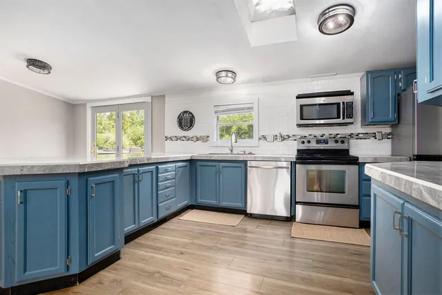 $209,900 | 19757 36th Street, Gobles, MI 49055