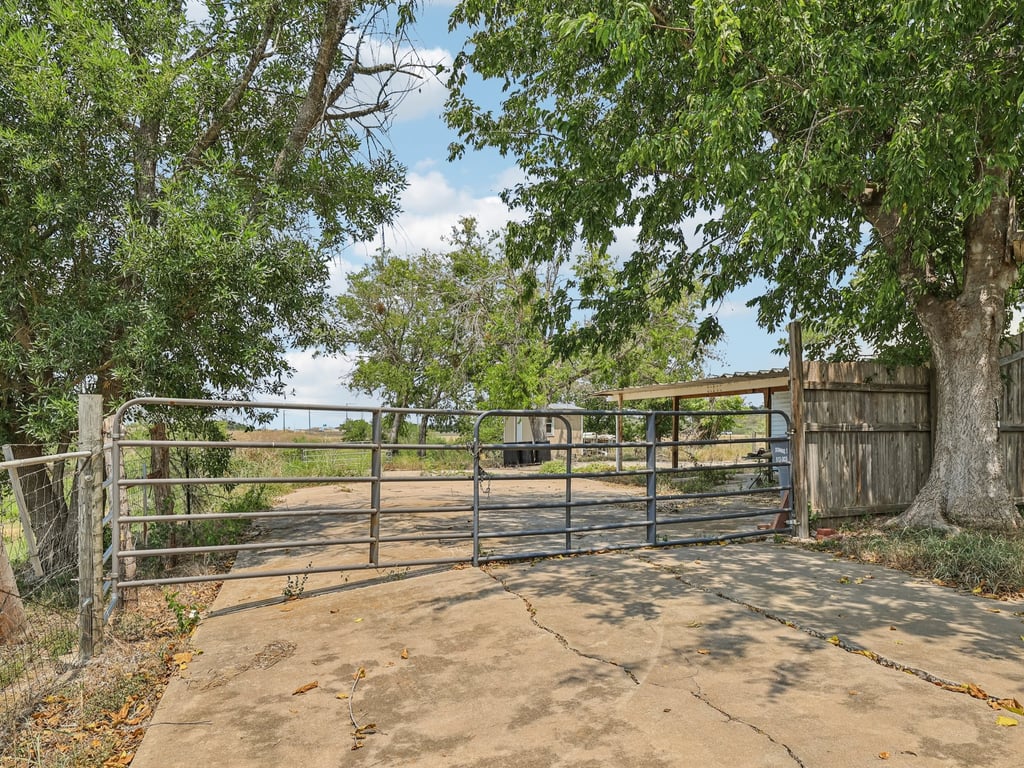 Tbd Tbd Bluebonnet Road Lockhart, TX 78644 - Photo 17 of 20 a view of a backyard