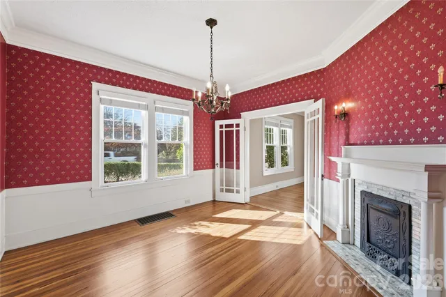 $699,000 | 37 West Woodrow Avenue, Belmont, NC 28012