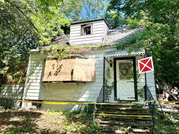 $160,000 | 11 Knolls Road, Poughkeepsie, NY 12601
