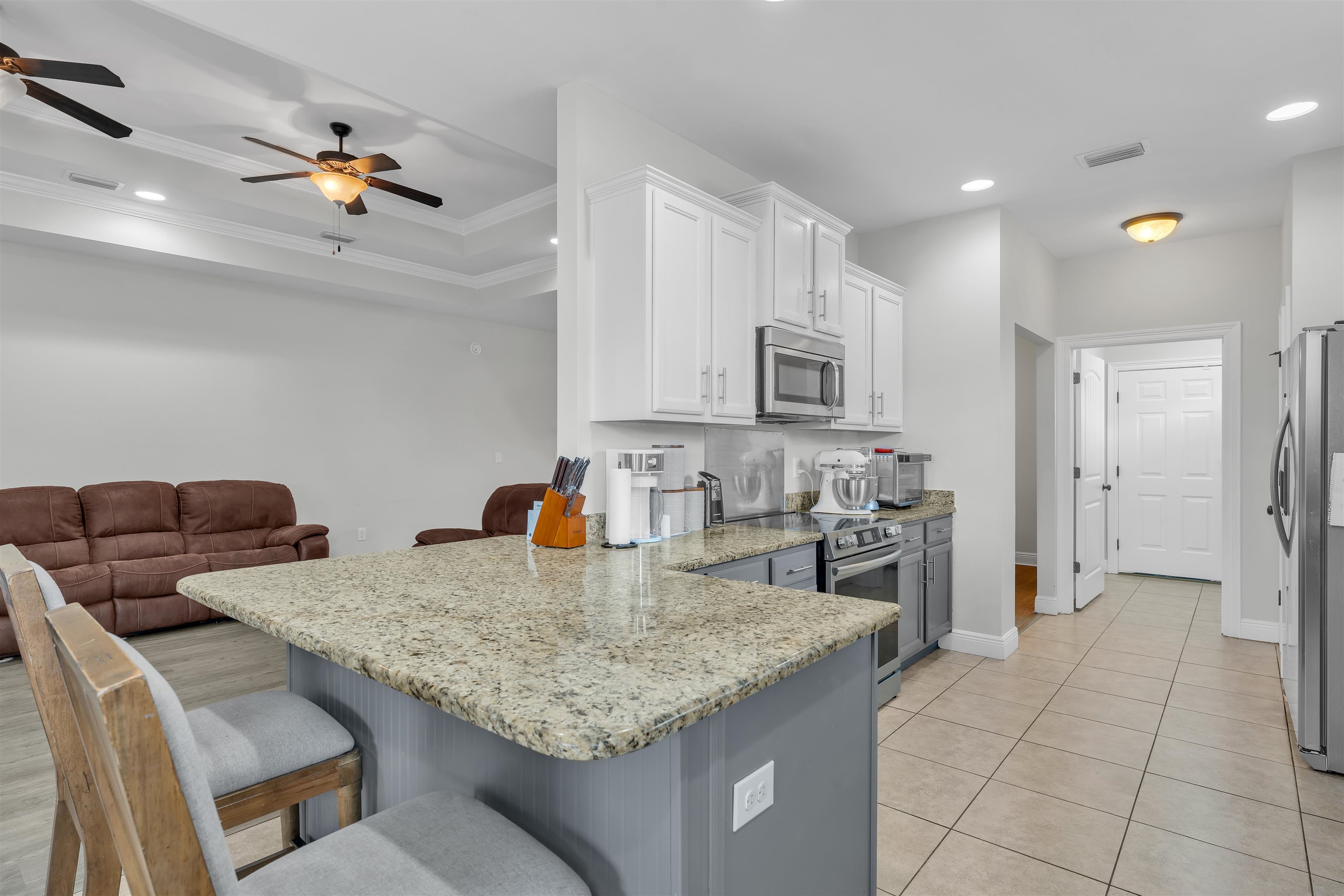 22565 Nana Loop East Silverhill, AL 36576 - Photo 11 of 26 Kitchen