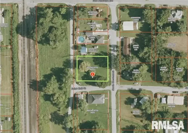 $11,000 | 301 North Chestnut Street, Christopher, IL 62822