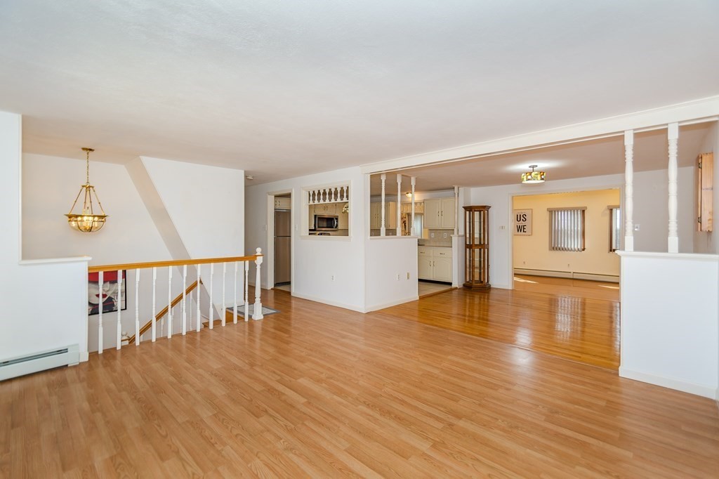 11 Derry Road Methuen, MA 01844 - Photo 4 of 40 Gallery Image 4