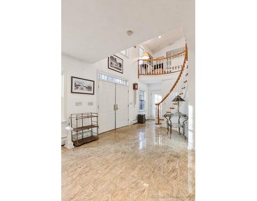 216 Haverhill Road Topsfield, MA 01983 - Photo 4 of 28 a view of entryway and hall