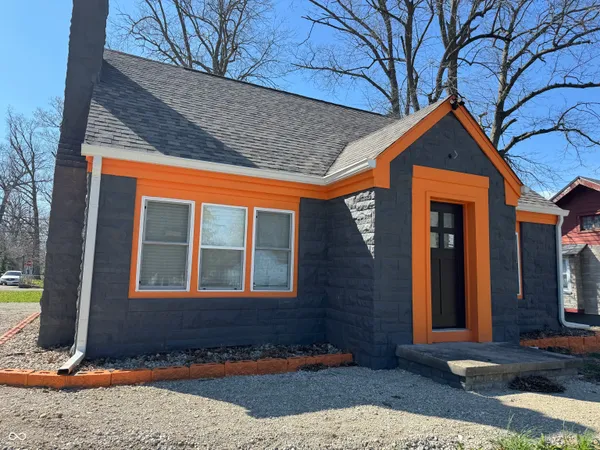 $279,900 | 3702 Manor Court, Indianapolis, IN 46218