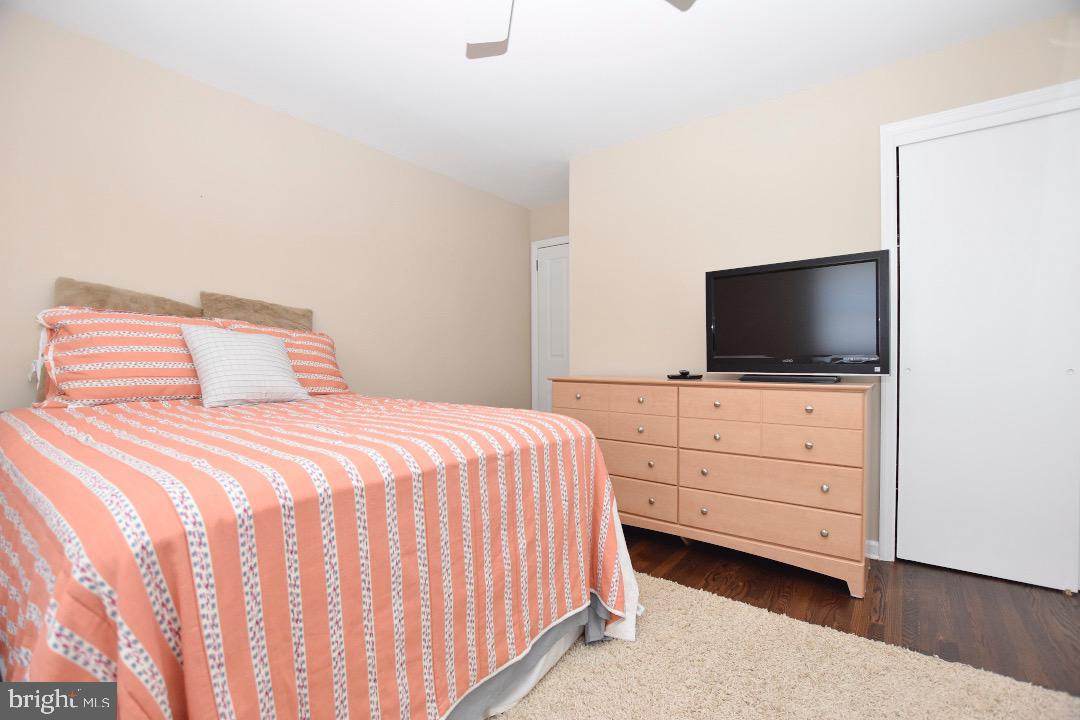 809 Hilltop Road Cinnaminson, NJ 08077 - Photo 12 of 17 Gallery Image 12