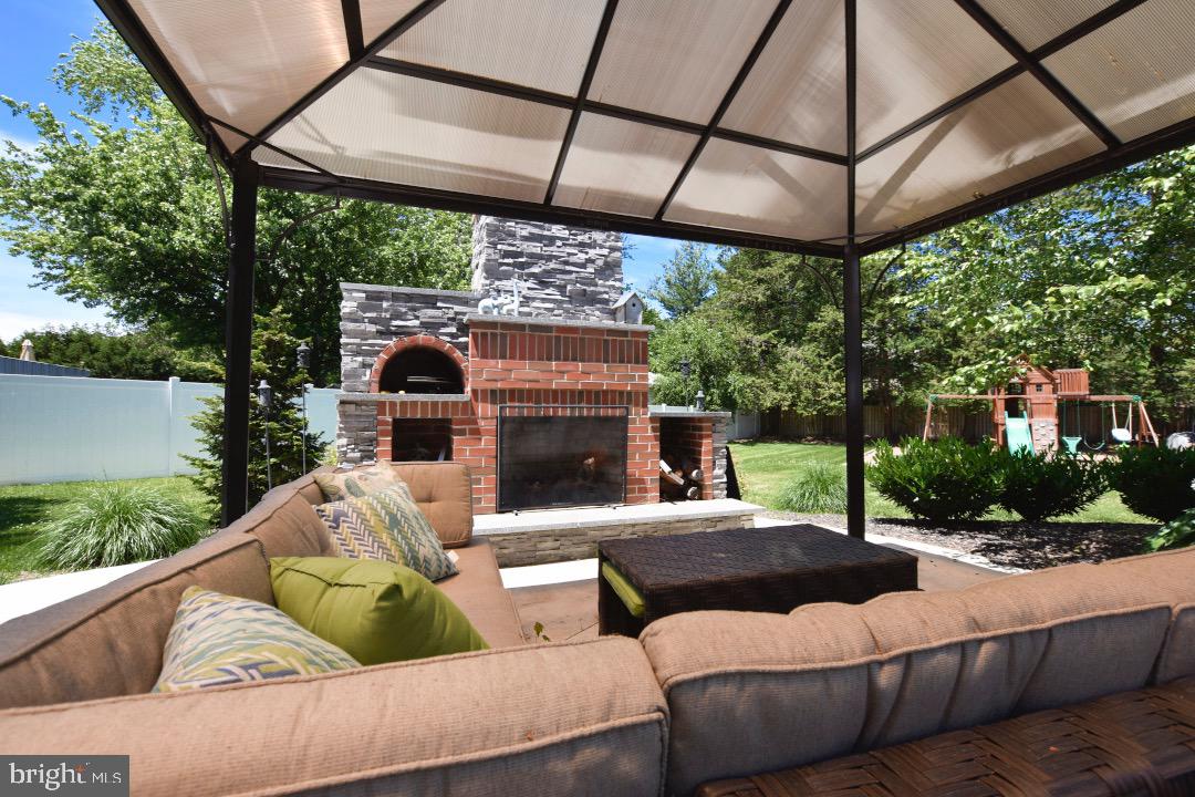 809 Hilltop Road Cinnaminson, NJ 08077 - Photo 16 of 17 Gallery Image 16
