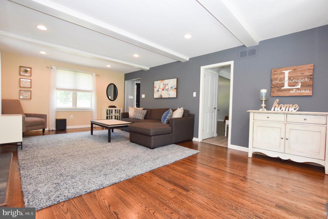 809 Hilltop Road Cinnaminson, NJ 08077 - Photo 7 of 17 Gallery Image 7