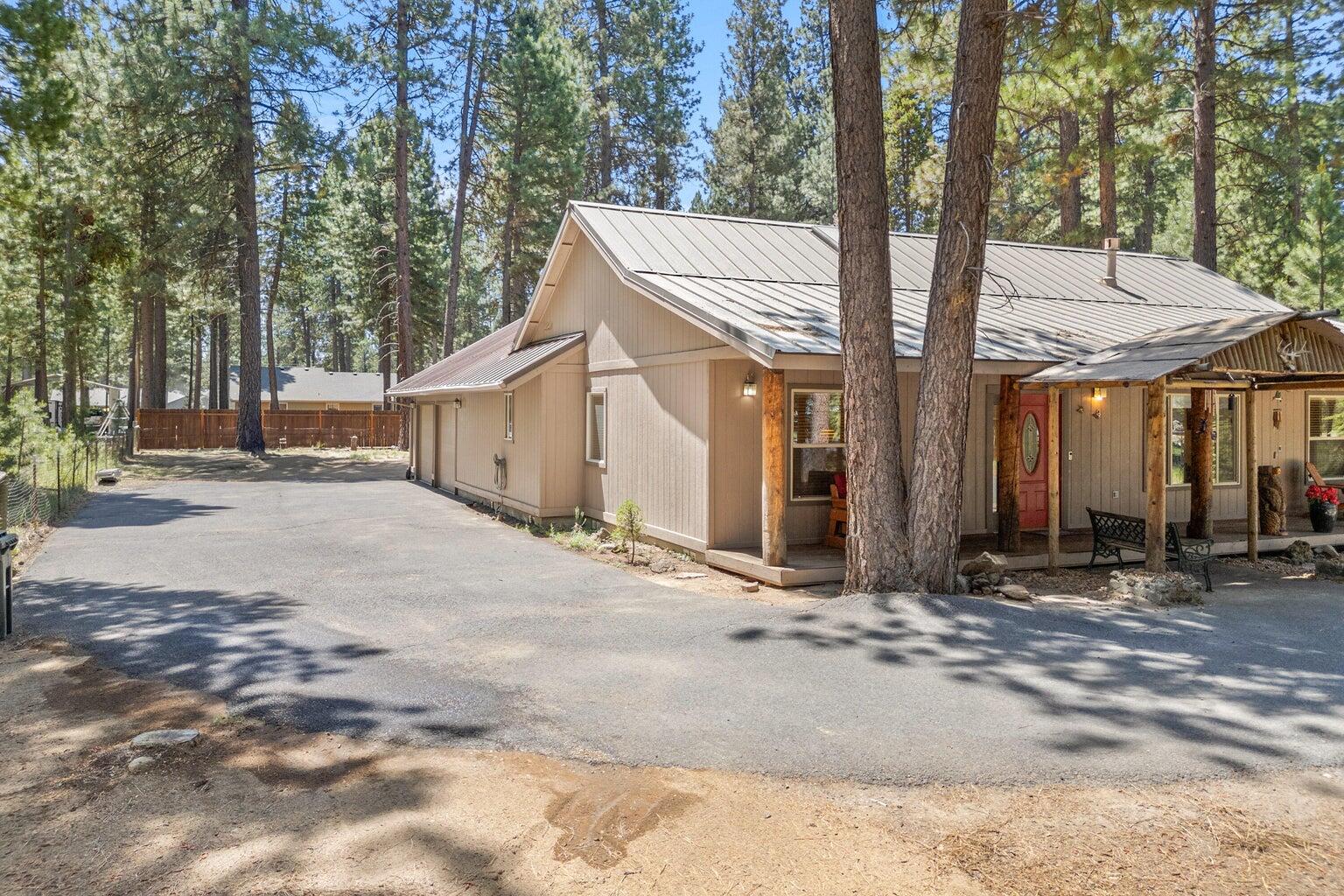 17149 Norwalk Road Bend, OR 97707 - Photo 32 of 32