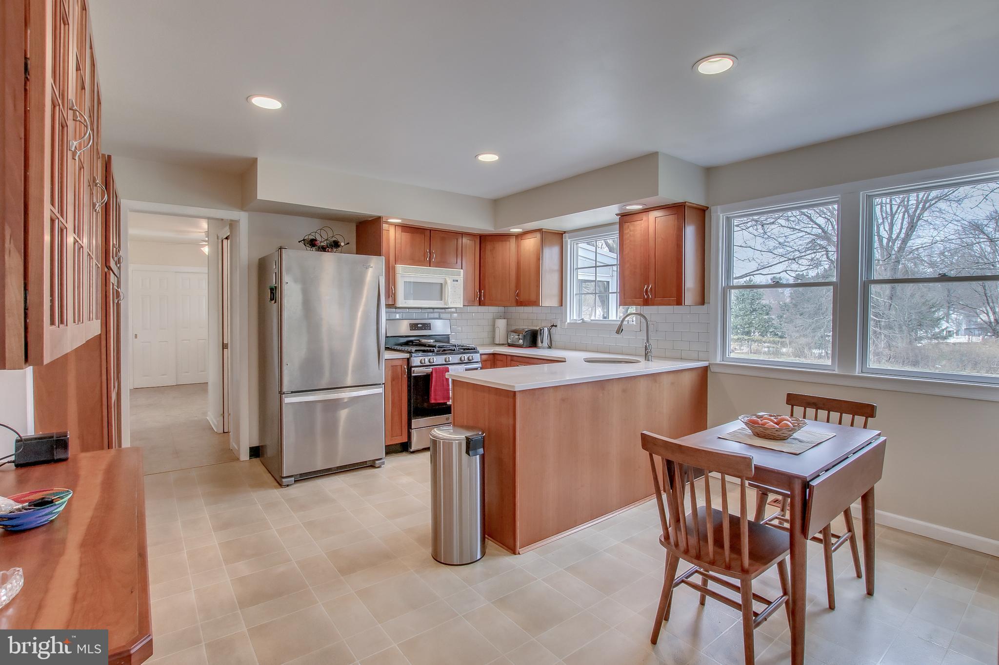 4200 Davisville Road Hatboro, PA 19040 - Photo 14 of 34 Kitchen