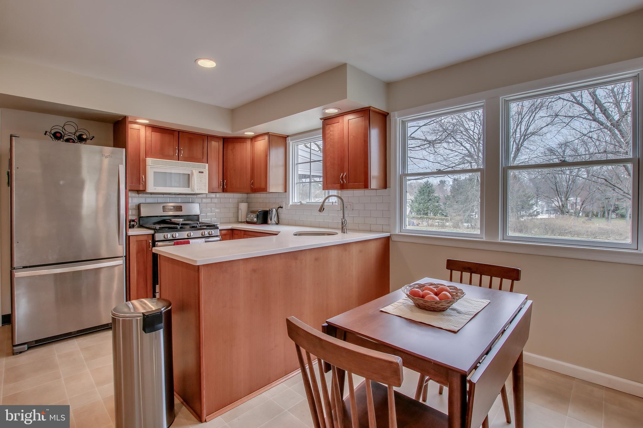 4200 Davisville Road Hatboro, PA 19040 - Photo 15 of 34 Kitchen