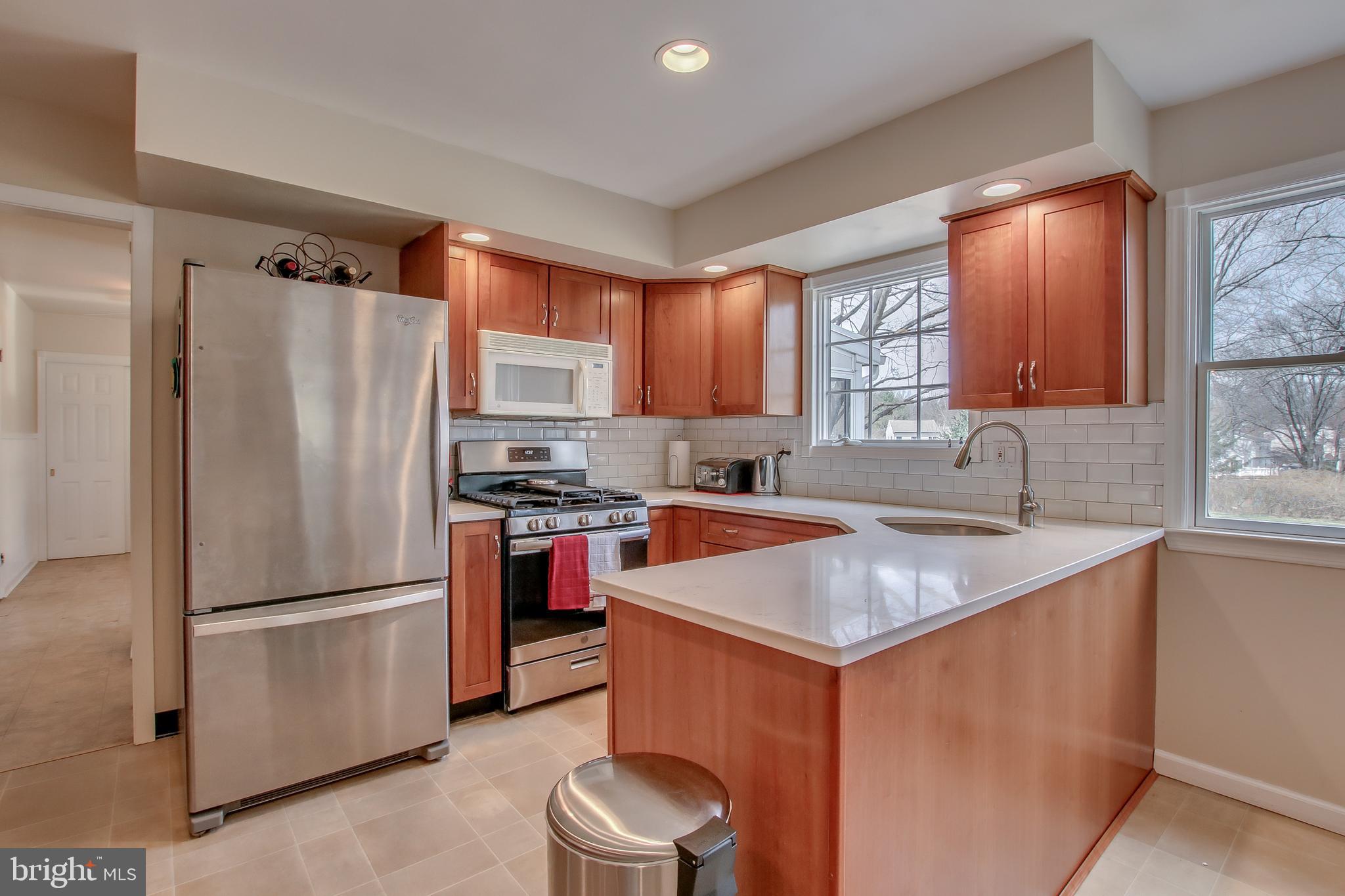 4200 Davisville Road Hatboro, PA 19040 - Photo 16 of 34 Kitchen