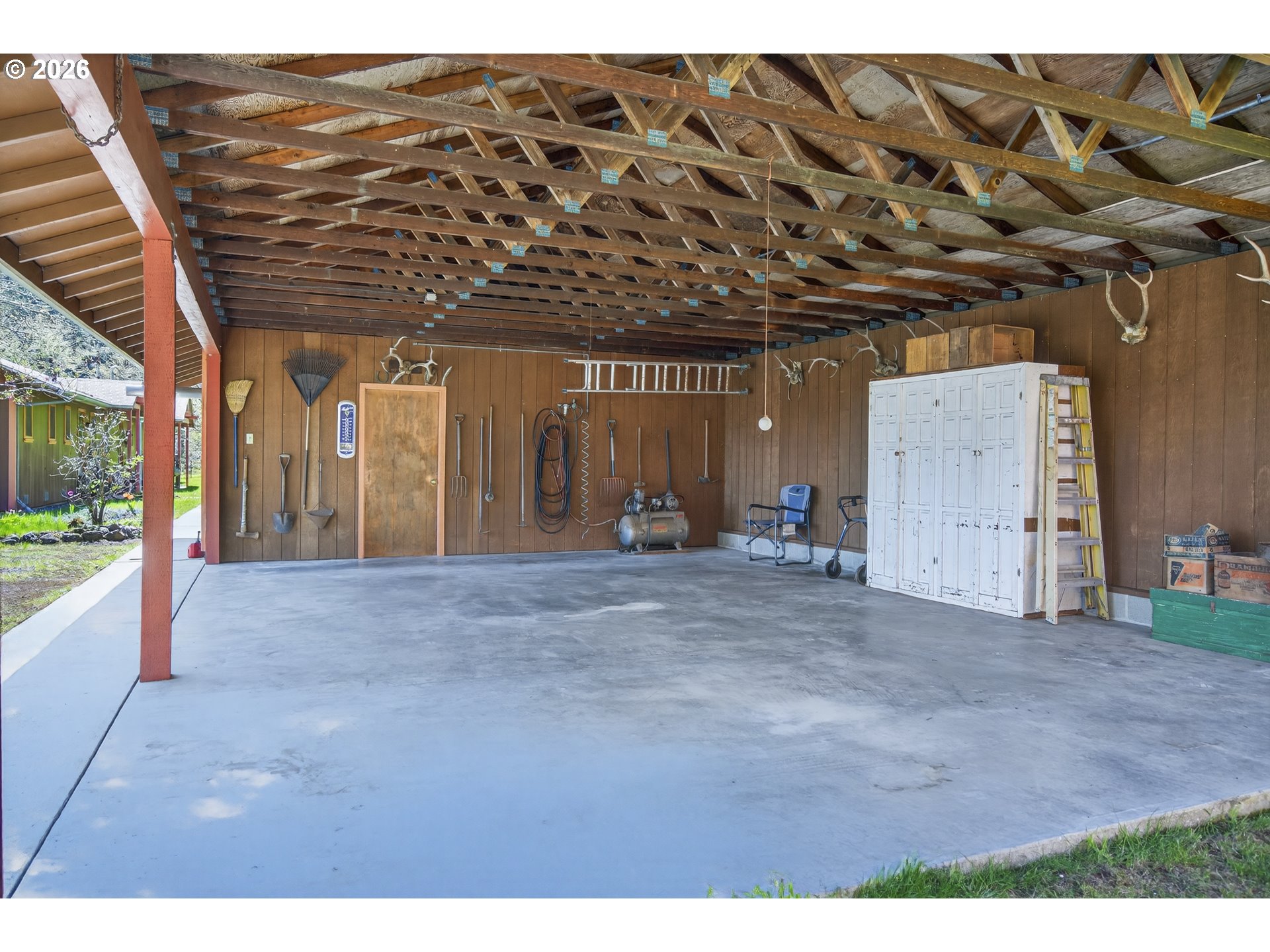 1349 Willis Creek Road Winston, OR 97496 - Photo 31 of 48