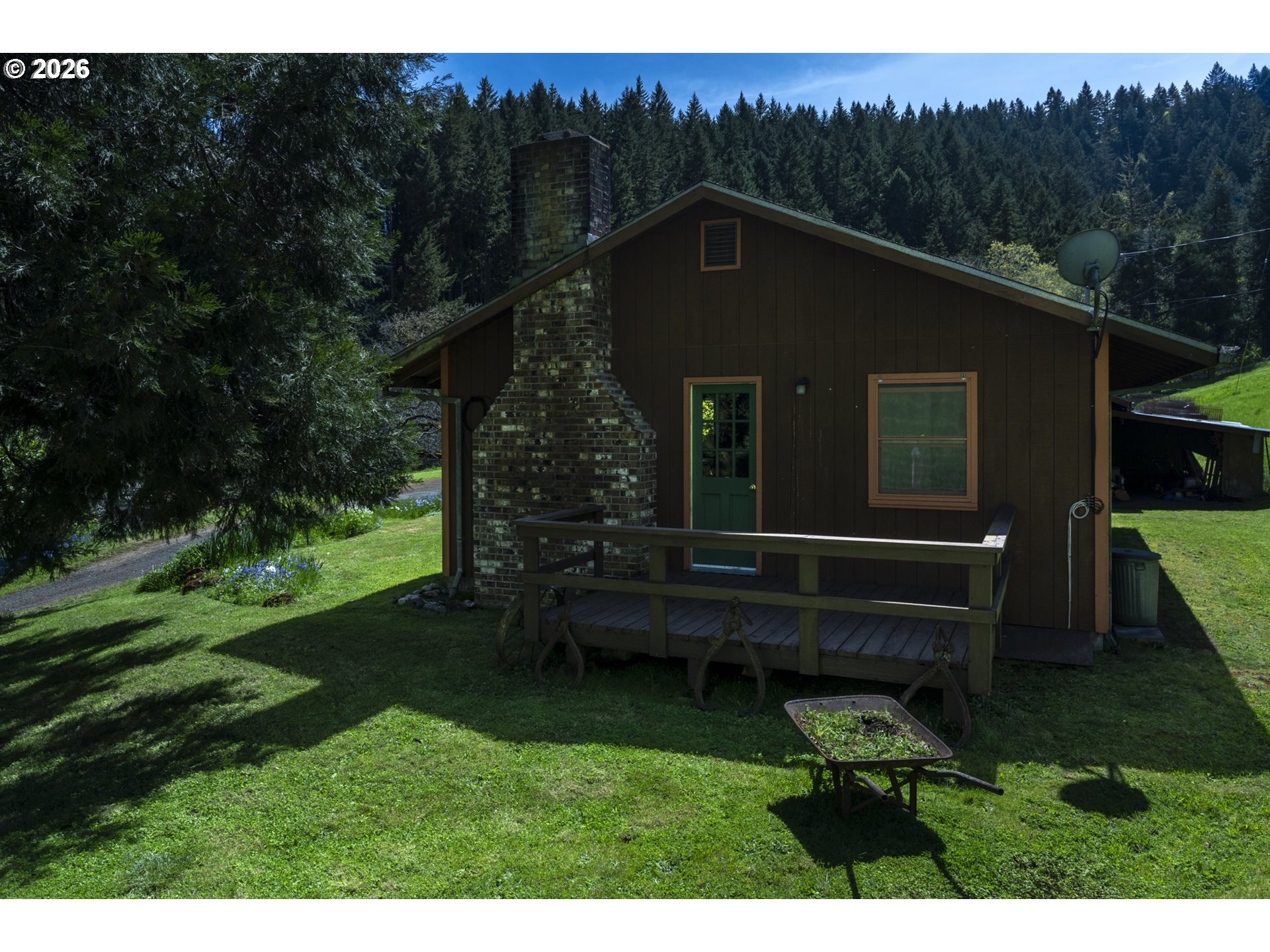 1349 Willis Creek Road Winston, OR 97496 - Photo 34 of 48