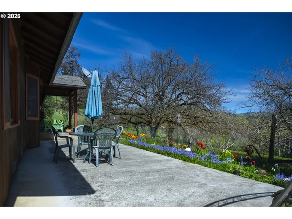 $1,199,900 | 1349 Willis Creek Road, Winston, OR 97496