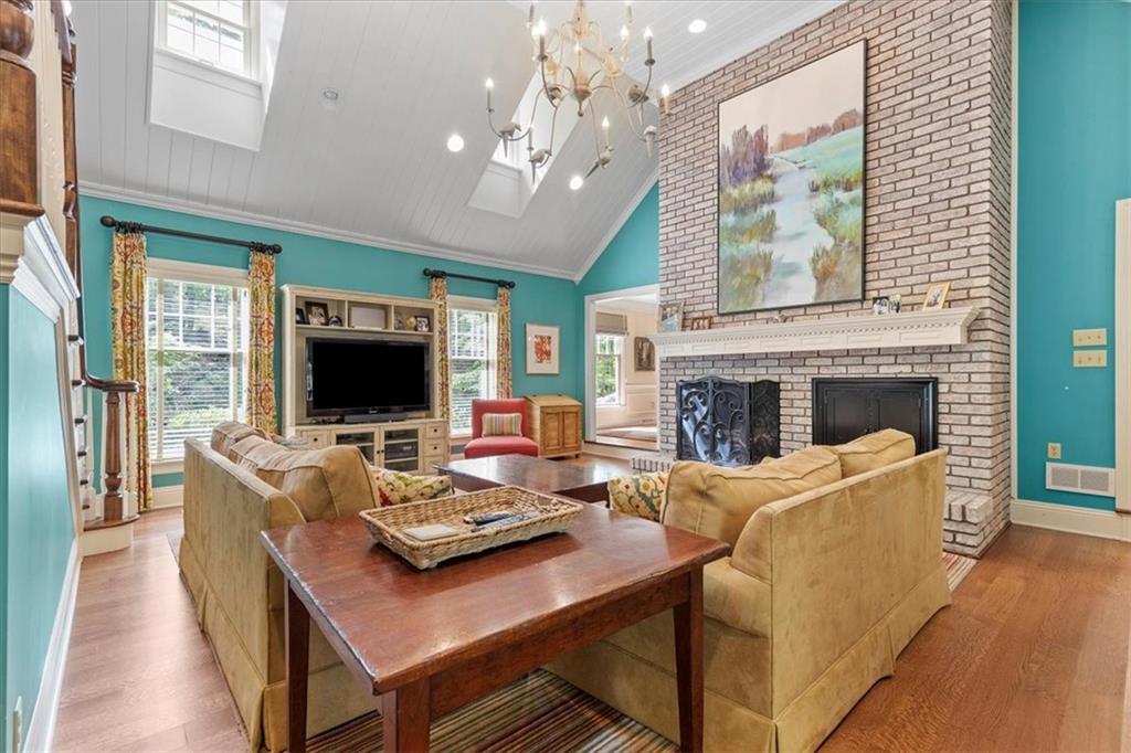 8 Way Hollow Road Sewickley, PA 15143 - Photo 10 of 32 Gallery Image 10
