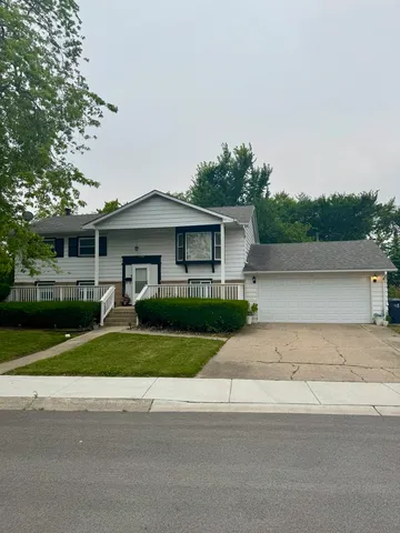 front view of house with a yard