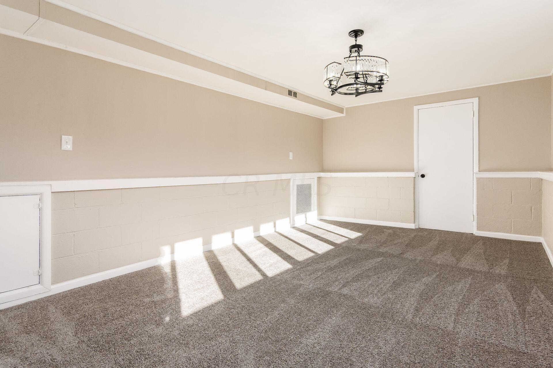 4983 Justin Road Columbus, OH 43227 - Photo 20 of 33 019_d81e032_i 4983 Justin 045
