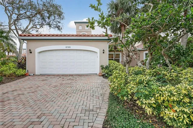 $549,500 | 1723 Starling Drive, Sarasota, FL 34231