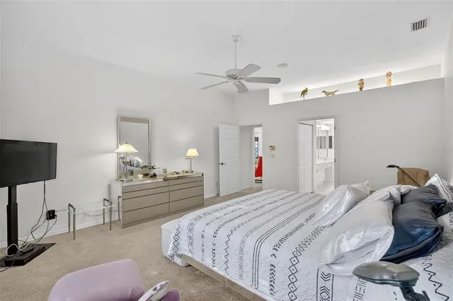 $549,500 | 1723 Starling Drive, Sarasota, FL 34231