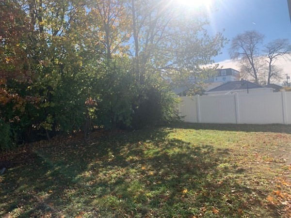 25 Albion Road Quincy, MA 02170 - Photo 17 of 18 Gallery Image 17