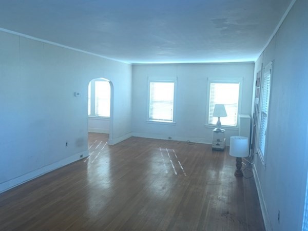 25 Albion Road Quincy, MA 02170 - Photo 4 of 18 Gallery Image 4