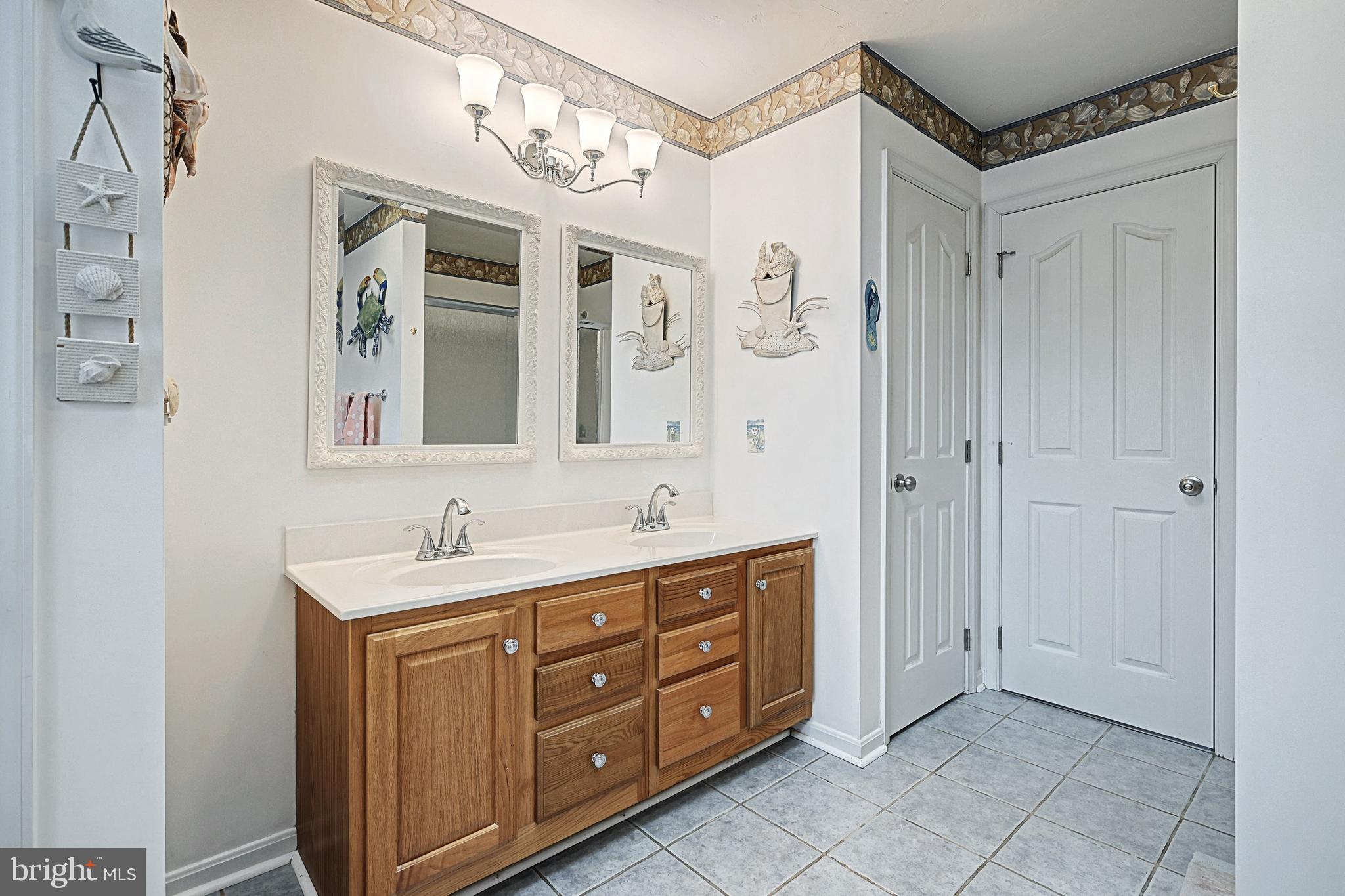 10 Larch Drive Hanover, PA 17331 - Photo 30 of 41 Primary Full Bath, double sinks