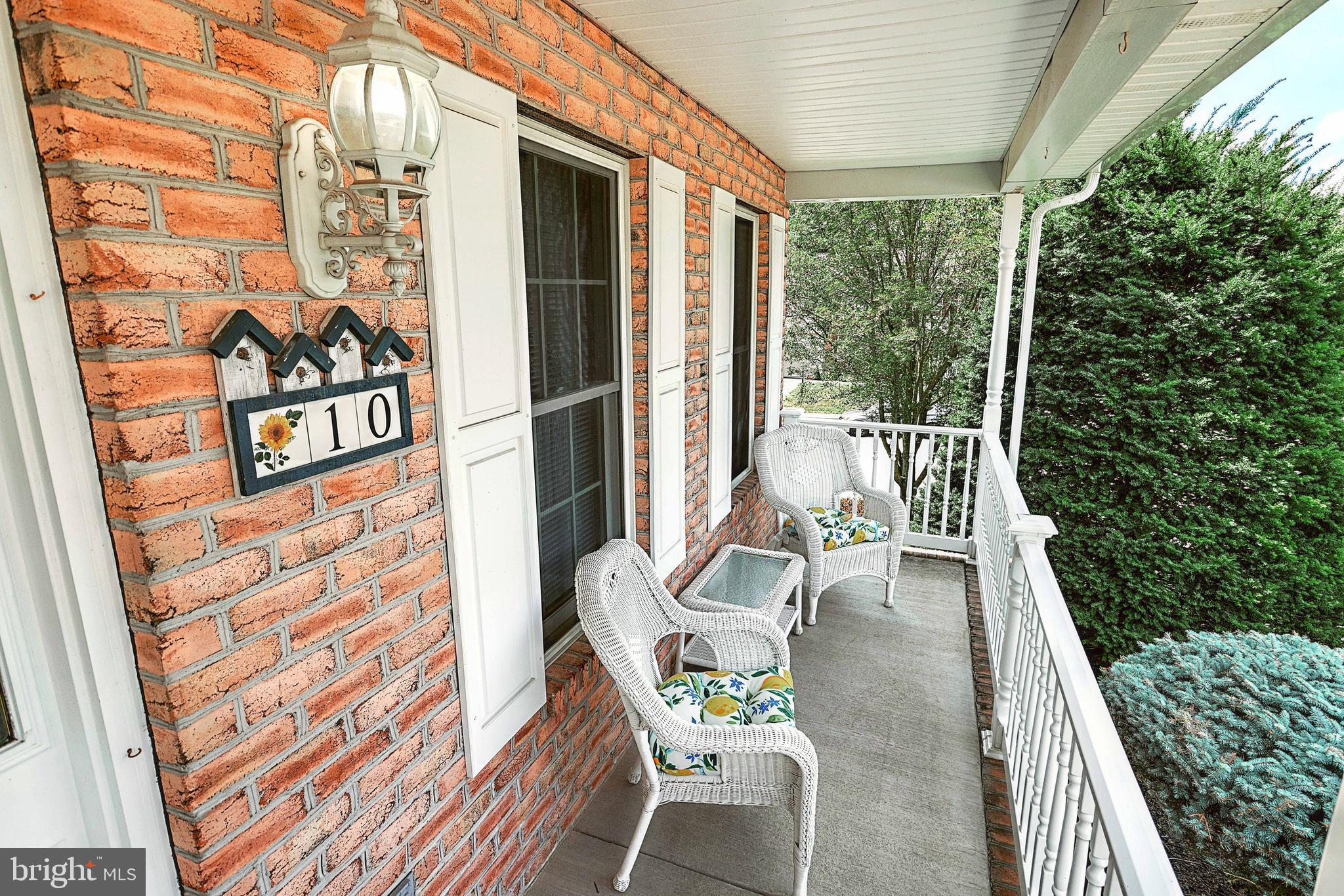 10 Larch Drive Hanover, PA 17331 - Photo 5 of 41