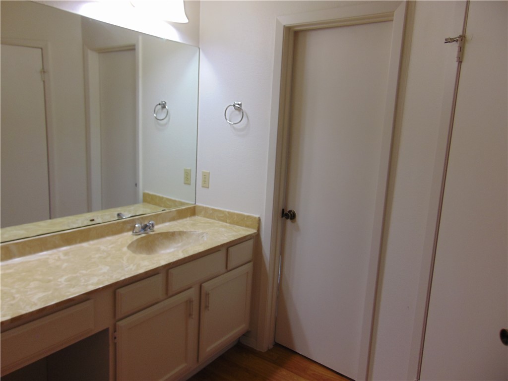 9213 Independence Loop Austin, TX 78748 - Photo 18 of 20