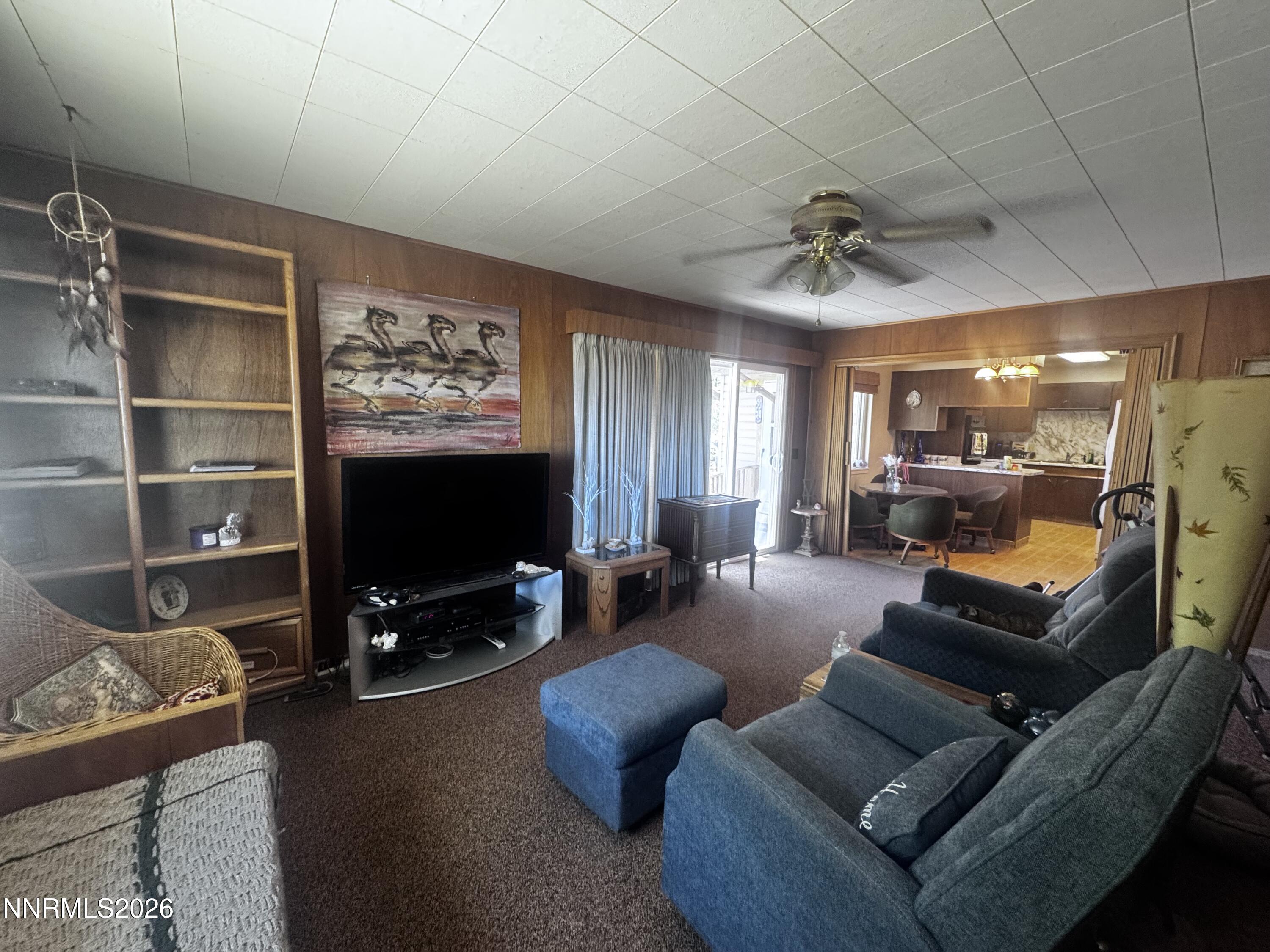 441 Venturacci Lane Fallon, NV 89406 - Photo 6 of 33 Family Room