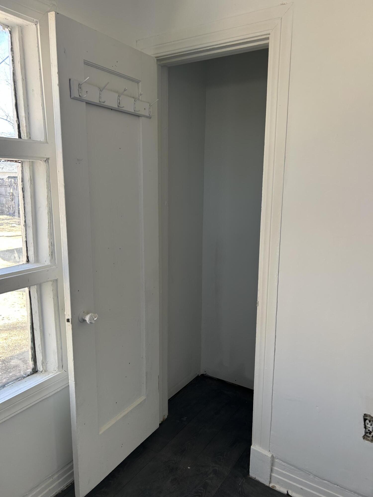 1705 Avenue South Lubbock, TX 79401 - Photo 11 of 13 Closet