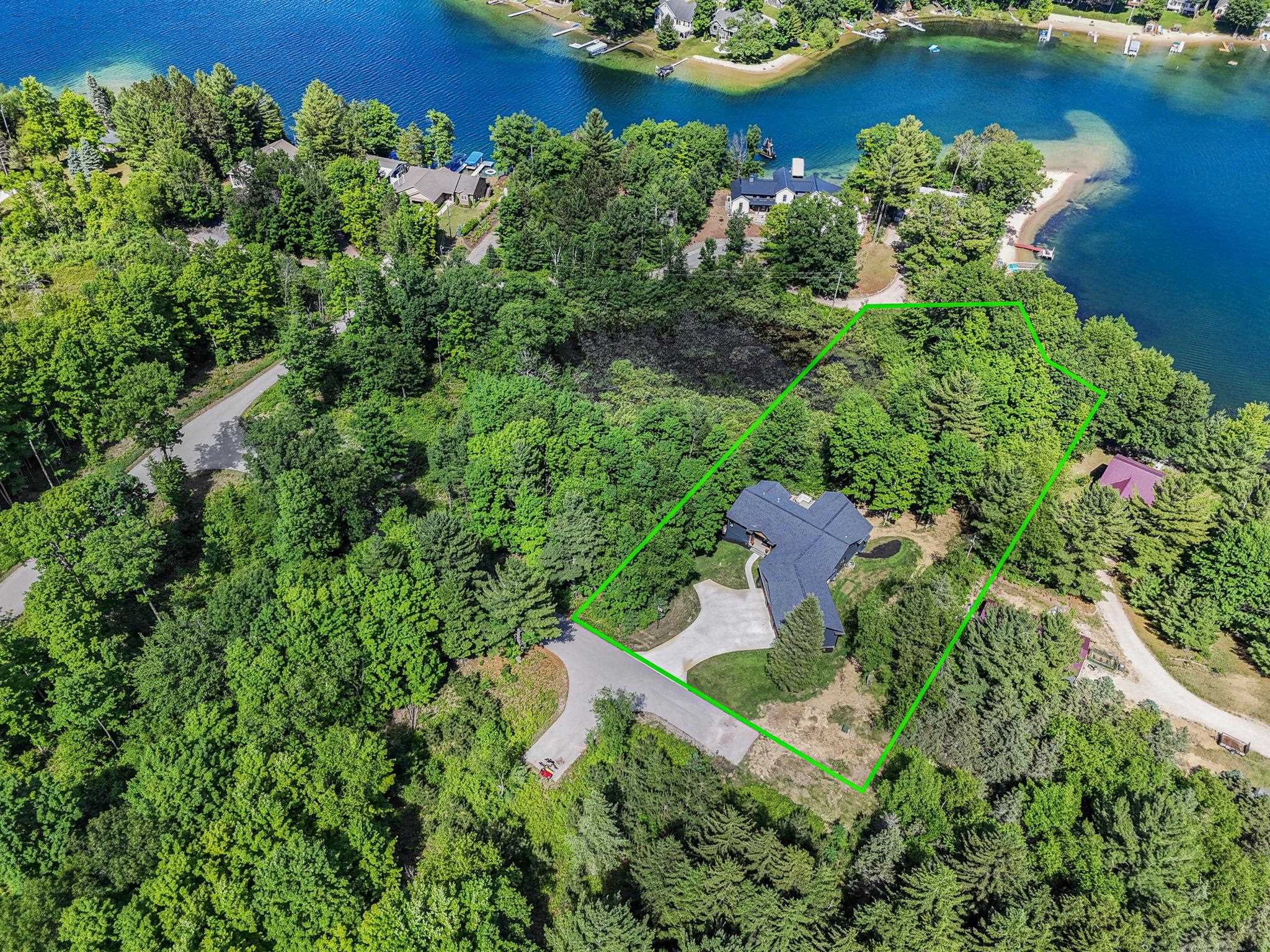 677 Blueberry Ridge Traverse City, MI 49685 - Photo 59 of 62 1947011-5a2822c8-6b14-4690-853c-1123ae2d81df.JPG