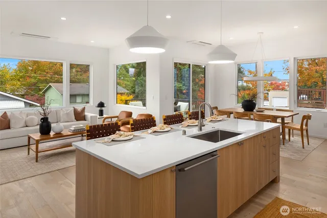 $2,395,000 | 7506 18th Avenue Northwest, Seattle, WA 98117