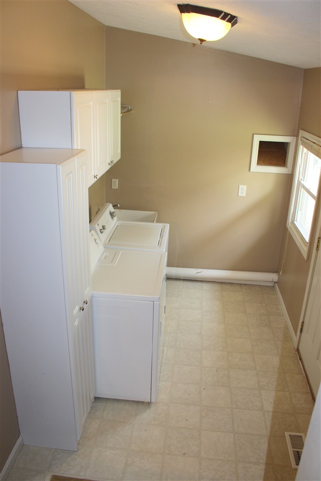 8000 Gardner Road Chandler, IN 47610 - Photo 18 of 27