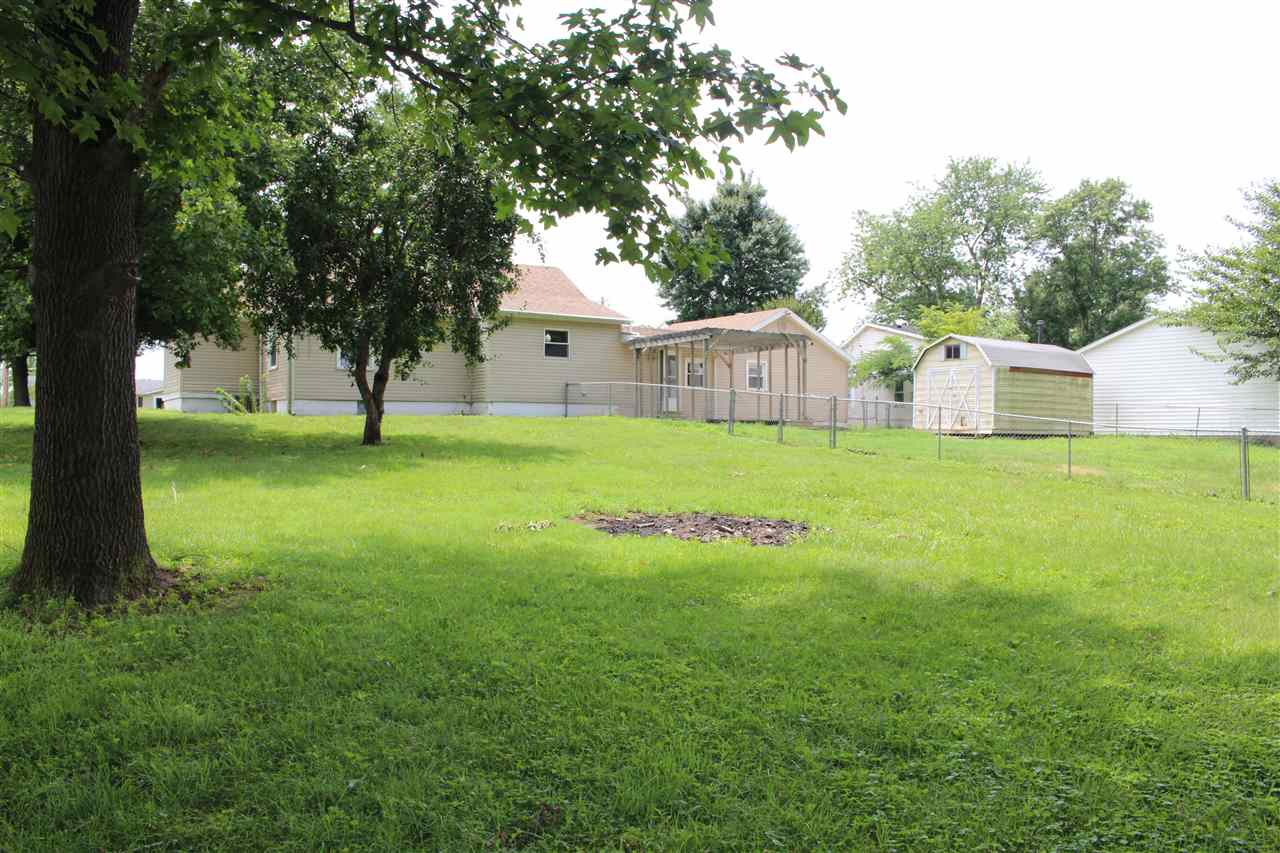 8000 Gardner Road Chandler, IN 47610 - Photo 23 of 27