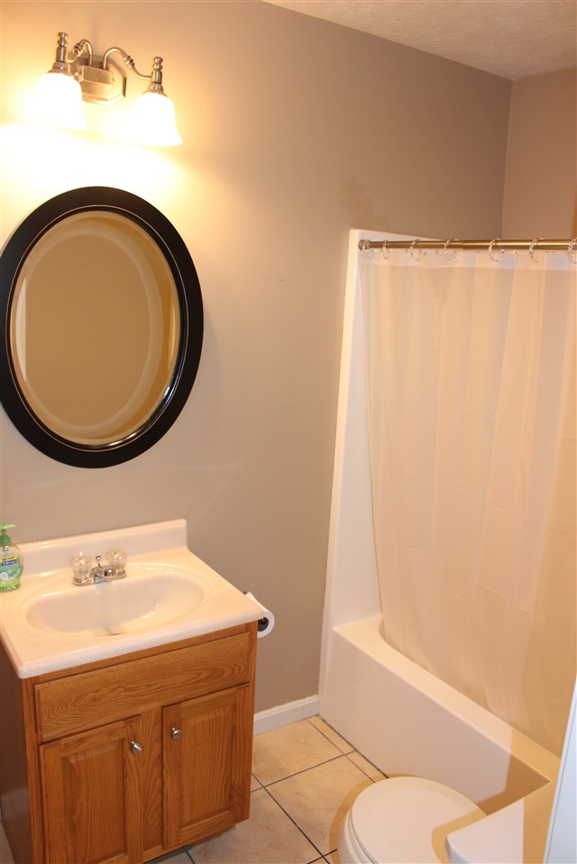 8000 Gardner Road Chandler, IN 47610 - Photo 9 of 27