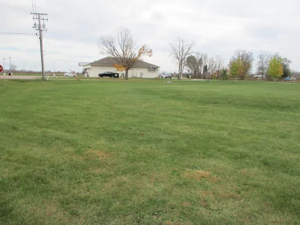 $67,500 | 23 Center North Freedom Wi 53951, North Freedom, WI 53951