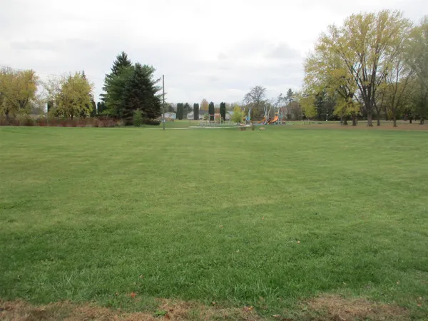 $67,500 | 23 Center North Freedom Wi 53951, North Freedom, WI 53951