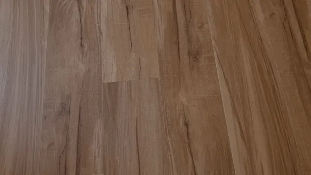 a close view of a wooden curtain