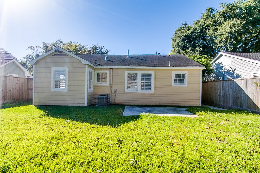 927 Walling Street Houston, TX 77009 - Photo 14 of 14