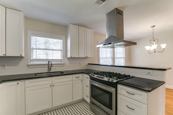 $2,195 | 927 Walling Street, Houston, TX 77009